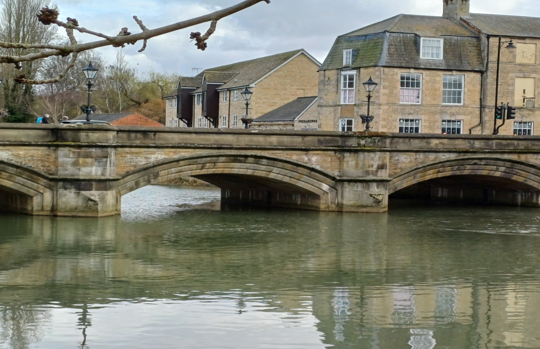 stamford-town-bridge